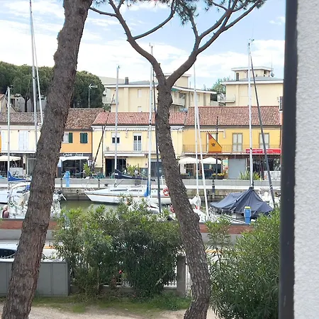Darsena Terrazzo Vista Porto Canale Parcheggio דירה קרביה